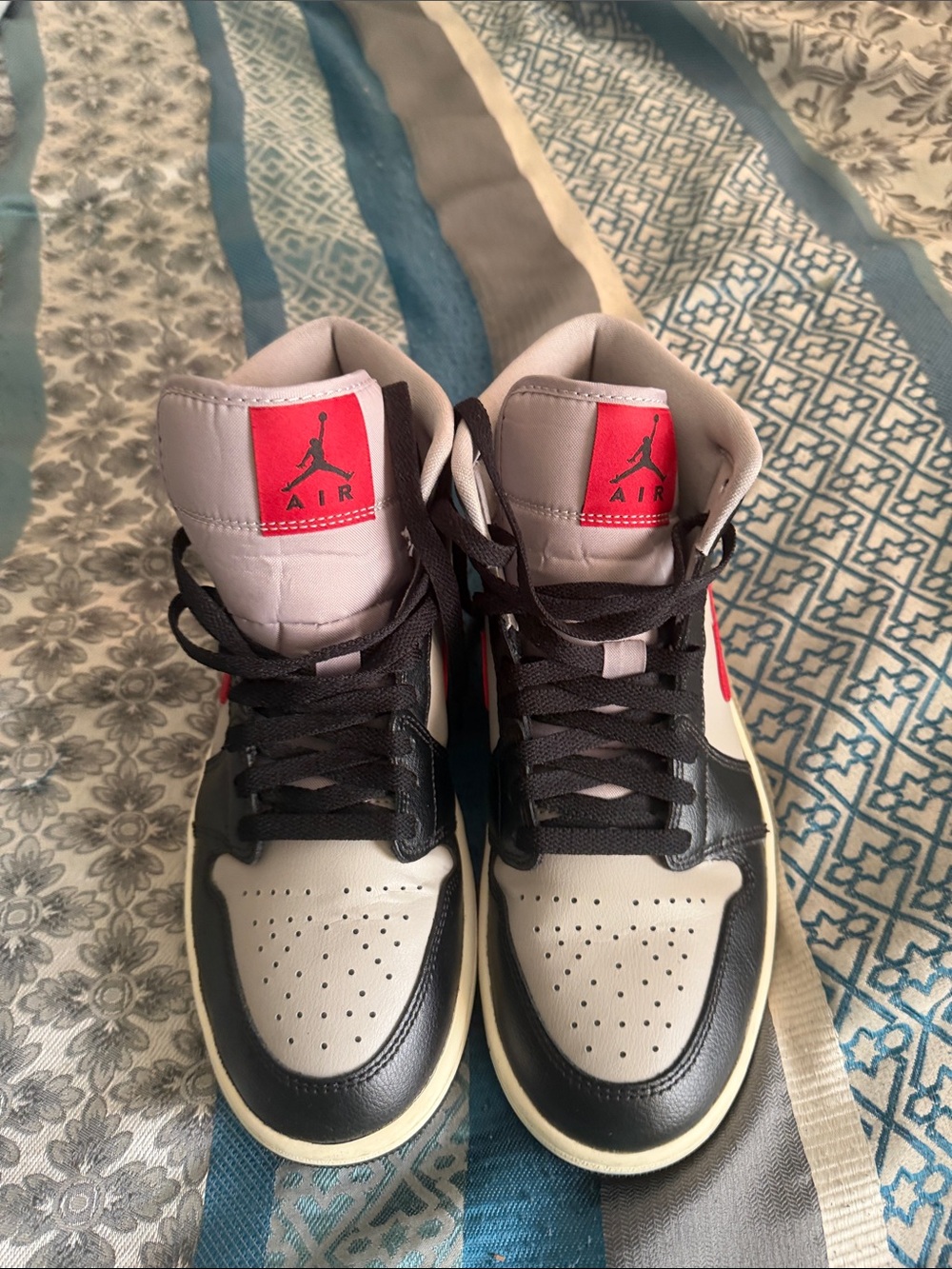 Jordan Women High-Top Sneakers in Black, Gray, Red